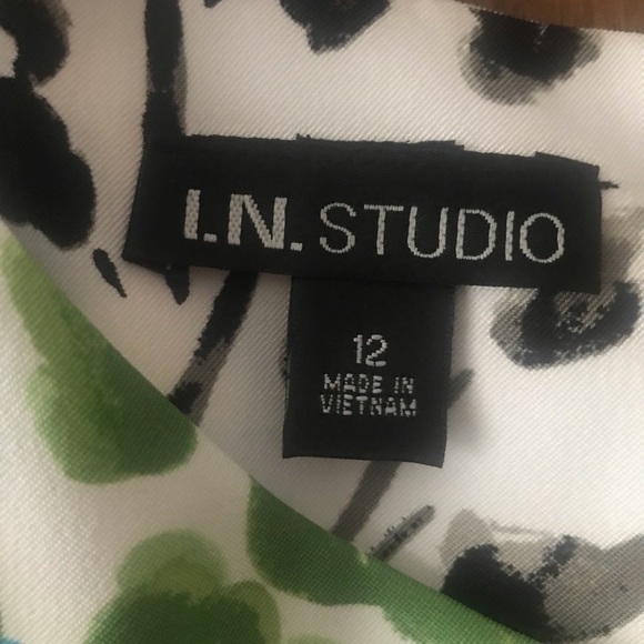 I.N. Studio Stretch Colorful Sundress - Picture 4 of 7